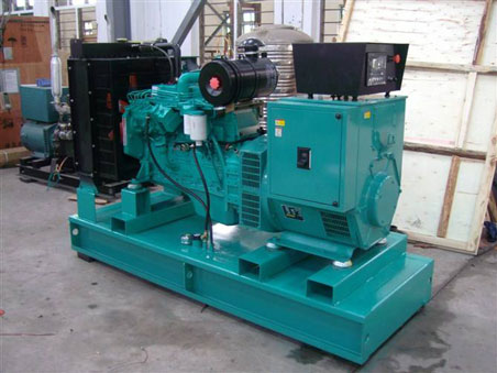 荆门200kw康明斯柴油发电机组图片 荆门200kw康明斯柴油发电机组图片
